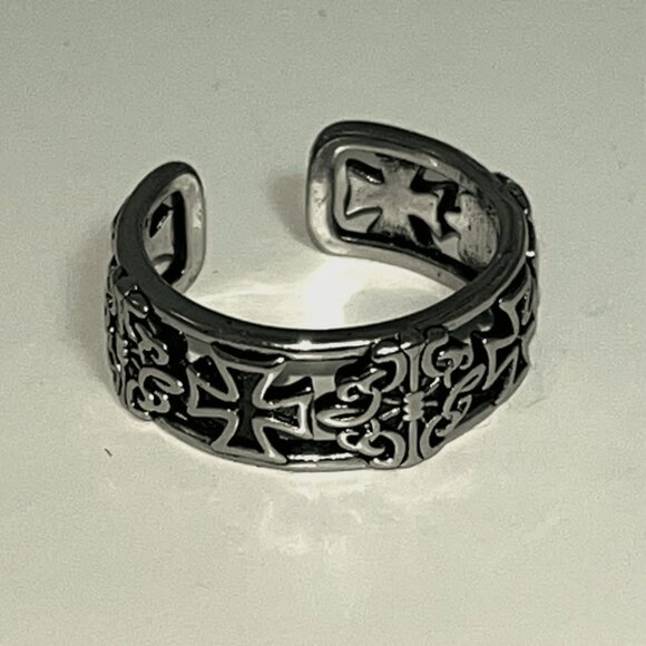 GOTHIC ELEGAN RING - Picture 1 of 2